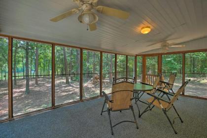 Pet-Friendly Toccoa Home with Deck and Lake Access! - image 9