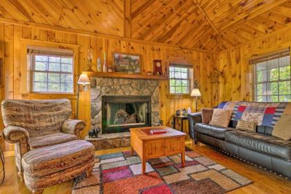 Secluded Cabin Between Boone and Blowing Rock North Carolina