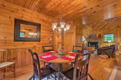 Secluded Cabin Between Boone and Blowing Rock! - image 2