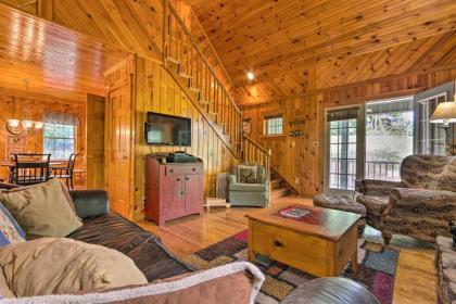 Secluded Cabin Between Boone and Blowing Rock! - image 9