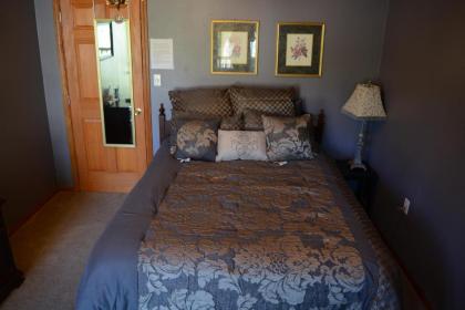 A Hyde Away Inn B&B - image 10