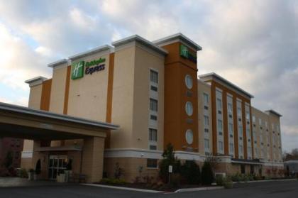 Holiday Inn Express Toledo North an IHG Hotel - image 15