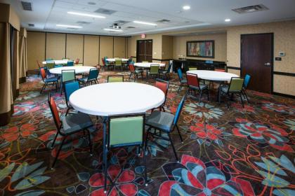 Hampton Inn & Suites Toledo/Westgate - image 12