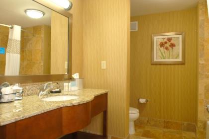 Hampton Inn Tomah - image 10