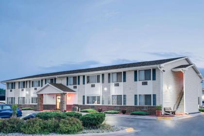 Super 8 by Wyndham tomah Wisconsin tomah Wisconsin