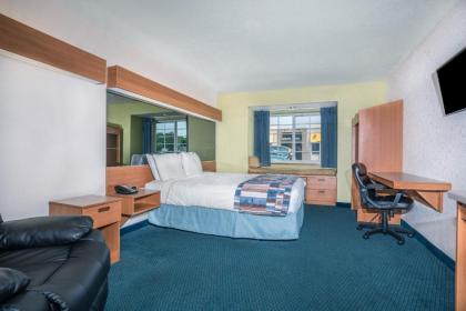 Microtel Inn & Suites Tomah - image 5