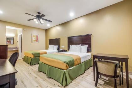 Americas Best Value Inn & Suites Tomball - image 11