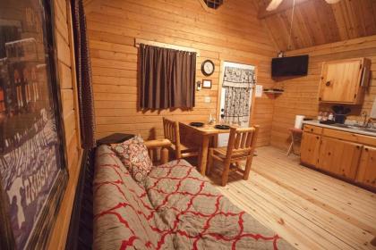 Katie's Cozy Cabins - image 14