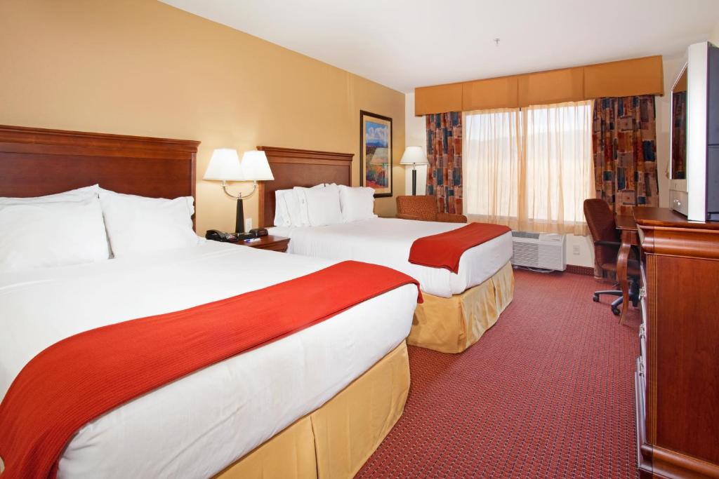 Holiday Inn Express Hotel & Suites Tooele an IHG Hotel - image 6