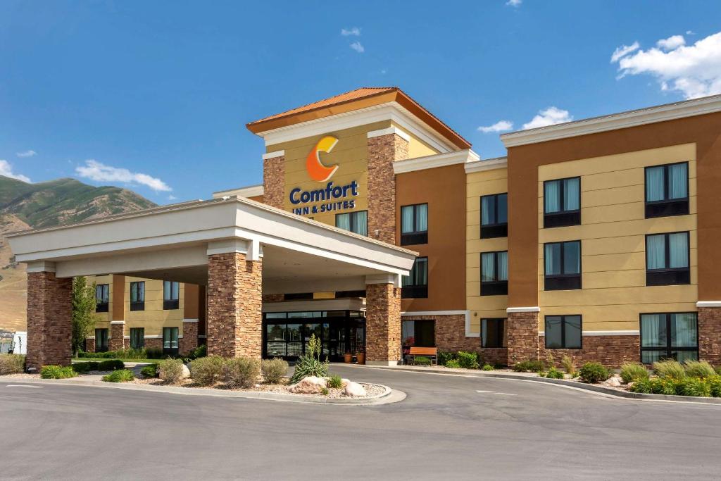 Comfort Inn & Suites Tooele-Salt Lake City - image 5