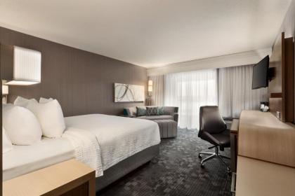 Courtyard by Marriott Topeka - image 16