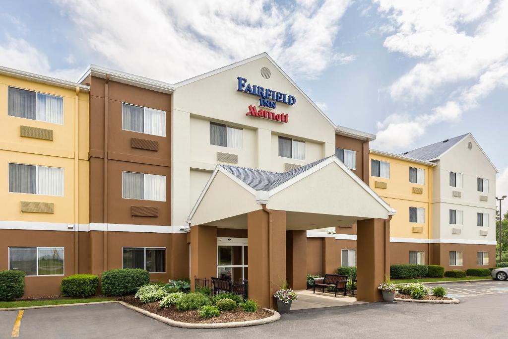 Fairfield Inn Topeka - main image