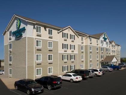 WoodSpring Suites Topeka - image 5