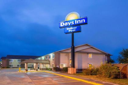 Days Inn by Wyndham Topeka - image 15