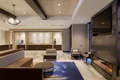 SpringHill Suites by Marriott Topeka Southwest - image 2