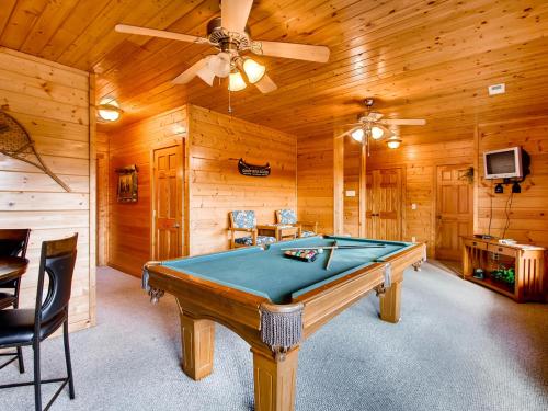 Rocky Top Joy Cabin - image 4