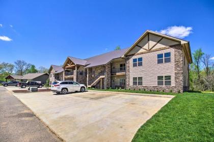 Townsend Condo with Pool and Great Smoky Mtn Views! - image 17