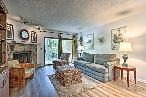 Riverside Condo 2 Miles to Smoky Mtns Ntl Park! - image 3