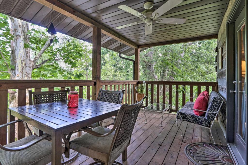 Smoky Mtn Retreat on River with Fire Pit and Deck - main image