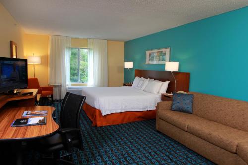 Fairfield Inn & Suites Traverse City - image 4