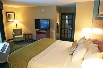 Best Western Plus Traverse City - image 3