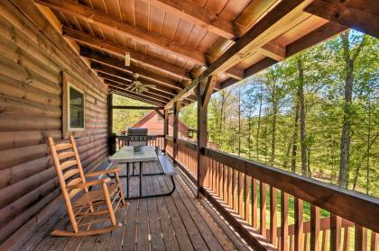 Trenton Cabin with Hot Tub- 14 Mi to Lookout Mtn - image 10