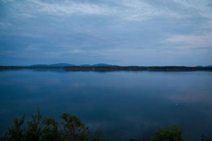 Narrows Too Camping Resort Cabin 6 - image 8