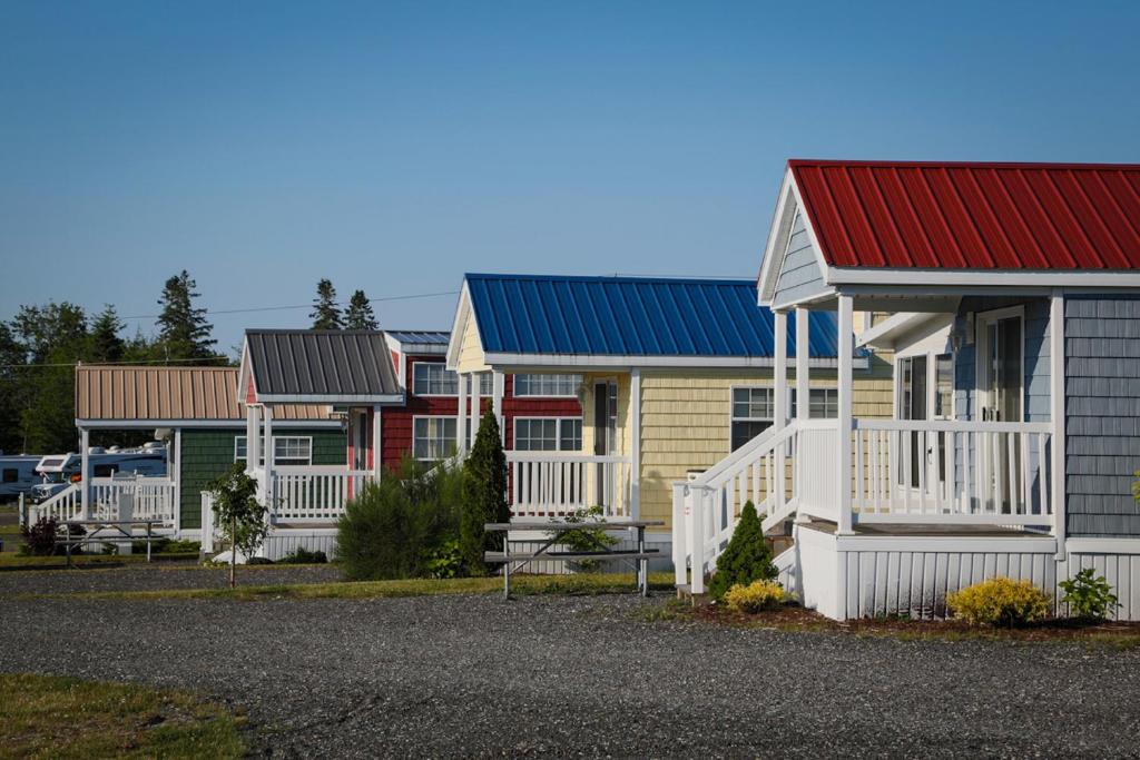 Narrows Too Camping Resort Loft Cottage 12 - main image