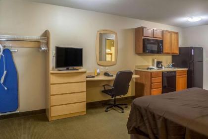 Suburban Extended Stay Hotel - image 7