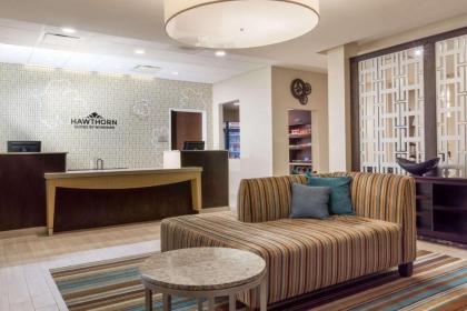 Hawthorn Suites by Wyndham Wheeling at The Highlands - image 14