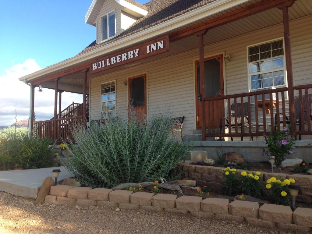 Bullberry inn Bed & Breakfast - image 6