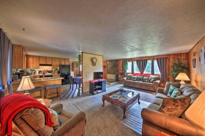 Woodsy Riverfront Retreat in Trout Creek Montana! - image 15