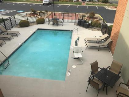 Best Western North Roanoke - image 9