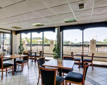 Quality Inn Troutville - Roanoke North - image 9