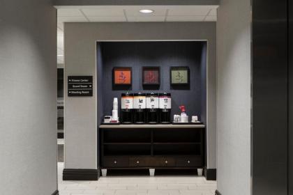 Hampton Inn Troy - image 10