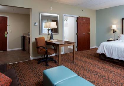 Hampton Inn Troy - image 20