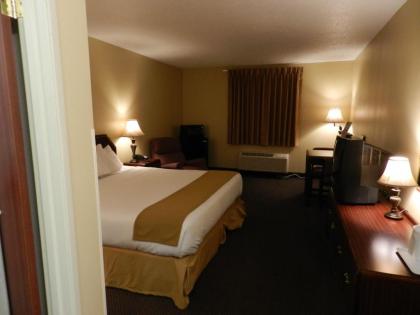 Luxury Inn & Suites Troy - image 10