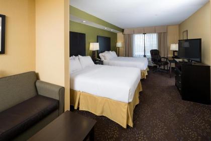 Holiday Inn Express and Suites Detroit North-Troy an IHG Hotel - image 7