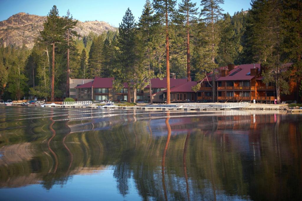 Donner Lake Village - main image