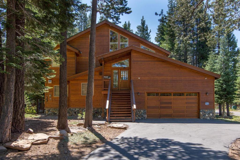 Hansel Haven by Tahoe Truckee Vacation Properties - main image