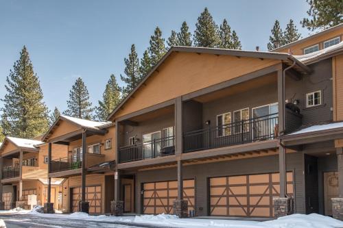 Truckee House - image 2