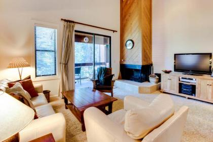 Aspen Grove Ski Back Condos truckee