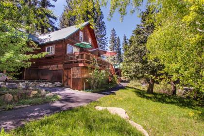 Cozy truckee Getaway truckee