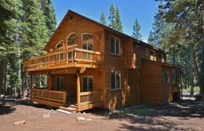 Holiday homes in truckee California