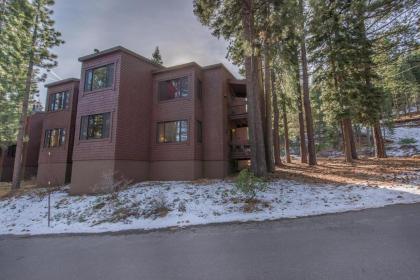 Hodges by Tahoe Truckee Vacation Properties - image 5