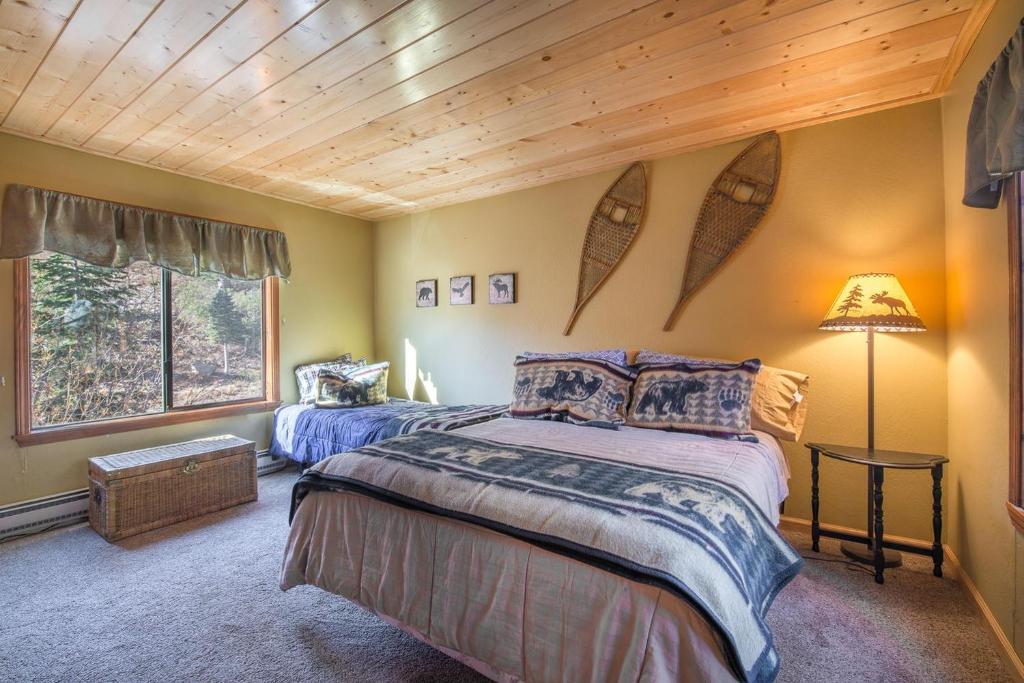 Levine by Tahoe Truckee Vacation Properties - image 2