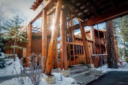 Hotel in truckee California