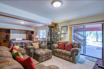 Cozy Northstar Family Home - 4 Bed 3 Bath Vacation home in Northstar - image 4