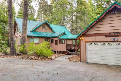 Relaxed and Comfortable Family Gathering Home truckee