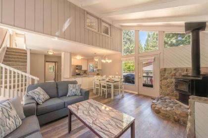 Vogtlin by Tahoe Truckee Vacation Properties - image 3